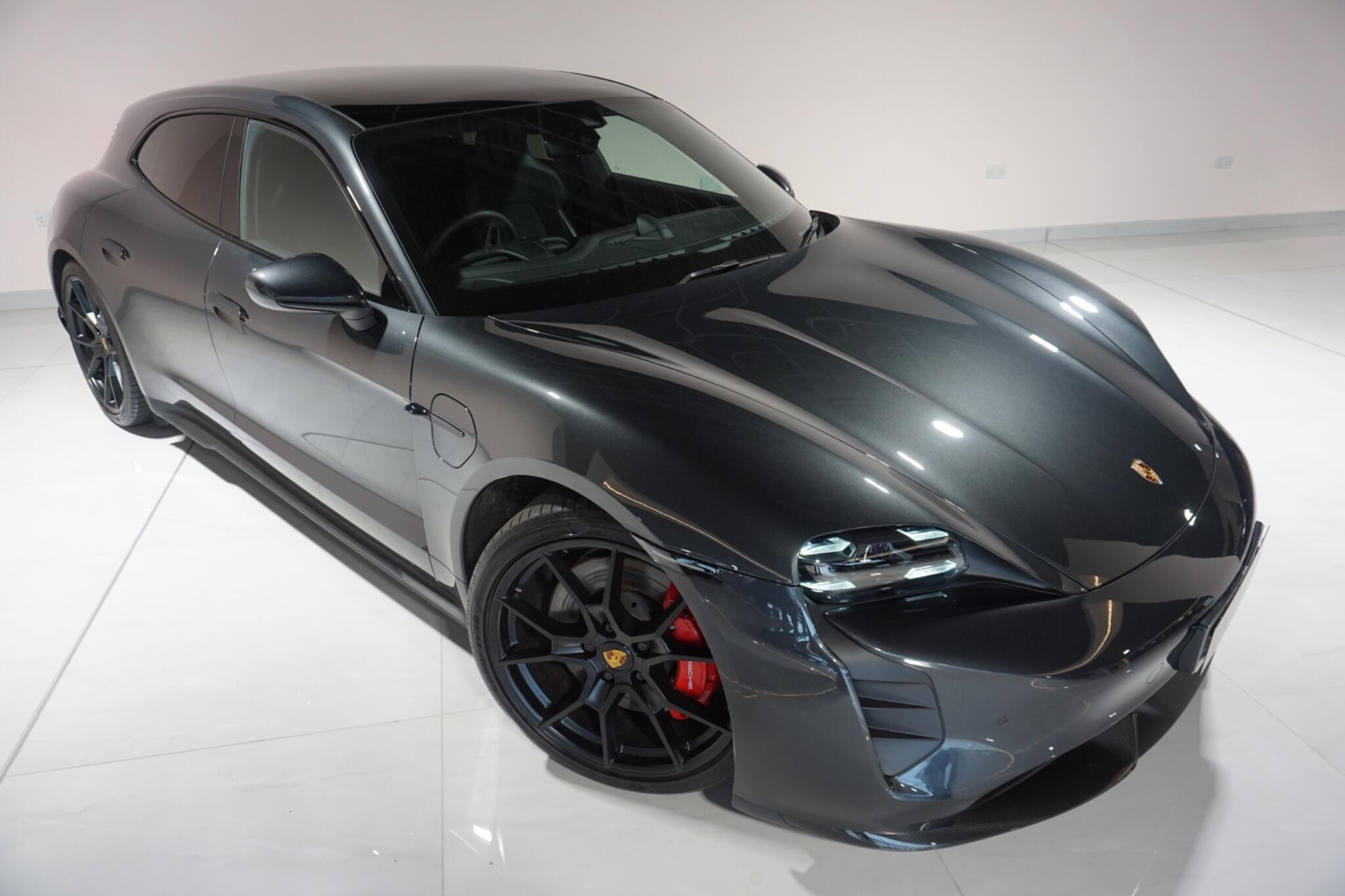 Porsche Taycan Performance Plus 93.4kWh GTS Sport Turismo 5dr Electric Auto 4WD (11kW Charger) (598 ps)